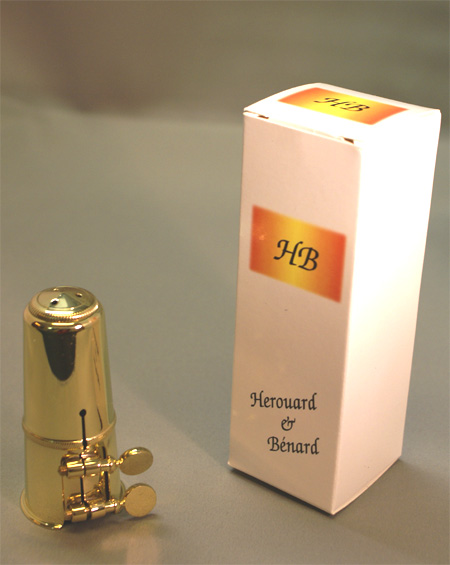 H&B Ligature + cap for altosaxophone gold laquered